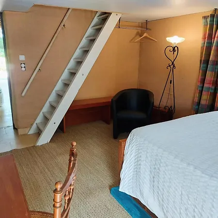 בית הארחה Domaine Du Merlot